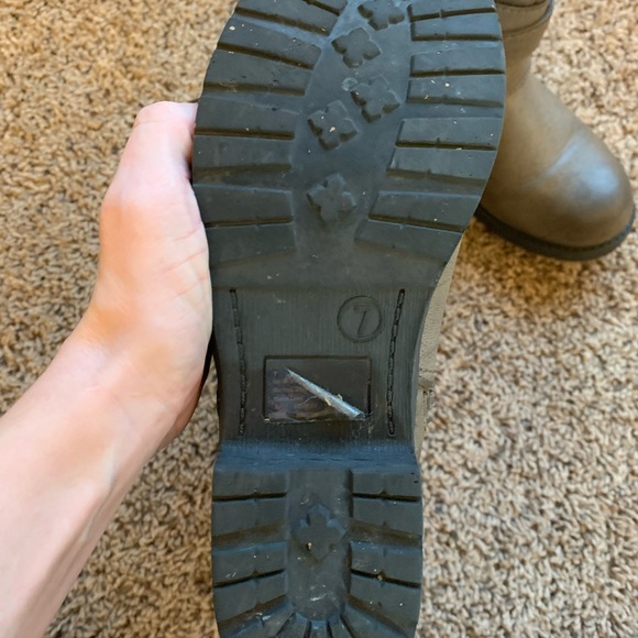 Booties - Picture 3 of 5